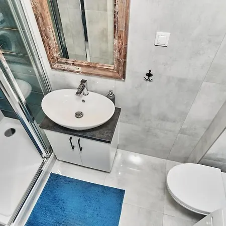 Klimatyczne Mieszkanie Centrum アパート