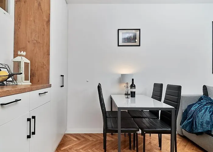 Klimatyczne Mieszkanie Centrum * Wroclaw