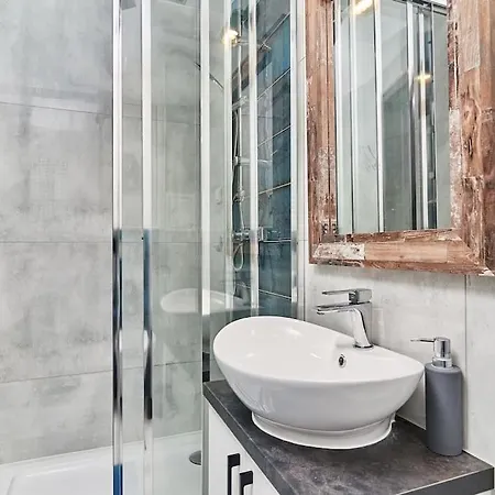 Apartament Klimatyczne Mieszkanie Centrum *
