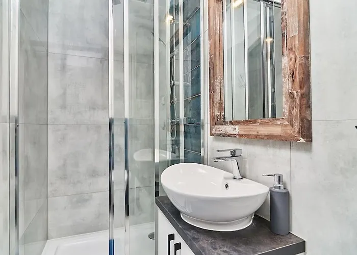 Apartment Klimatyczne Mieszkanie Centrum *